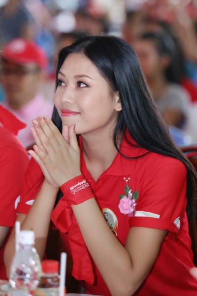 hoa-hau-nguyen-thi-loan6