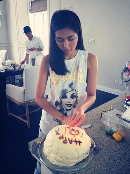 giam-khao-nghe-cua-bom-showbiz-5