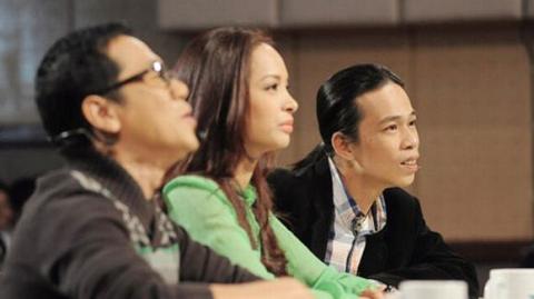 giam-khao-nghe-cua-bom-showbiz-8