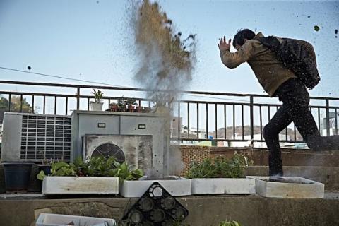 phim-nuoc-mat-sat-thu-13