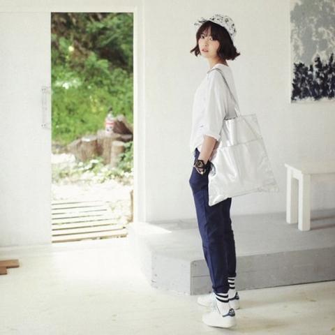 dep-voi-5-kieu-ao-phong-trang-7