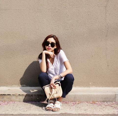 dep-voi-5-kieu-ao-phong-trang-9