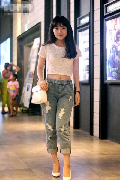 style-di-choi-khoe-chan-dai-eo-thon-cua-teen-ha-thanh13