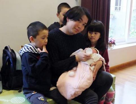 me-do-dau-cau-be-o-chua-bo-de