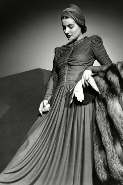 ngam-thoi-trang-xua-qua-40-buc-anh-huyen-thoai37