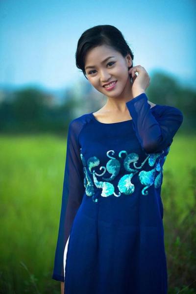 ngam-ve-goi-cam-chet-nguoi-cua-nhung-my-nhan-que-thanh-hoa9