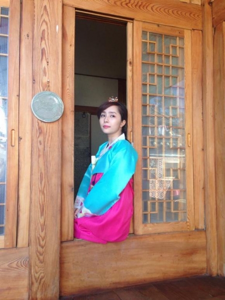 quynh-nga-mac-hanbok-11