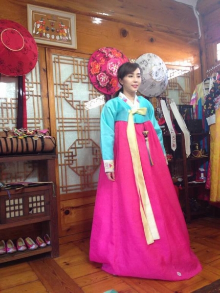 quynh-nga-mac-hanbok-4