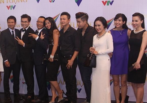 hoai-anh-gianh-giai-thuong-btv-an-tuong-cua-vtv3