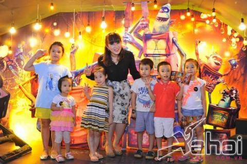 bao-phuong-ra-mat-hoi-quai-vat-8