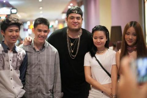 stylist-trinh-tu-trung-du-su-kien-cung-dan-hot-teen-thai-lan11