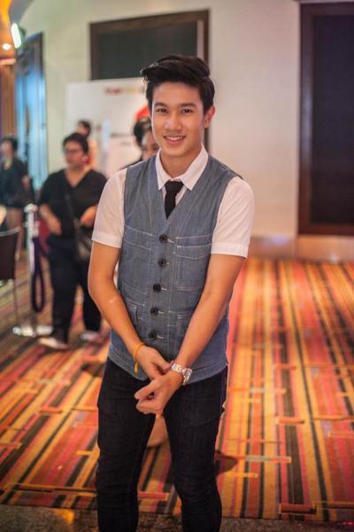 stylist-trinh-tu-trung-du-su-kien-cung-dan-hot-teen-thai-lan3