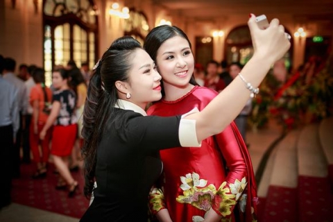 ngoc-han-ao-dai-do-16