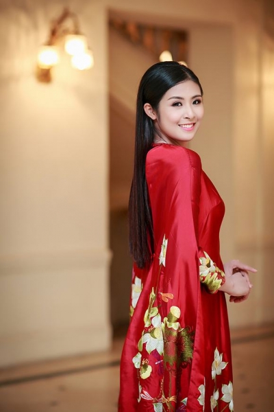 ngoc-han-ao-dai-do-3