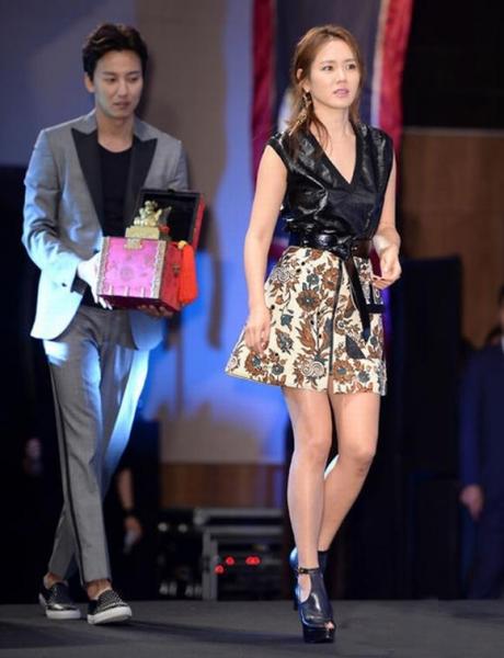 style-de-thuong-cua-nguoi-dep-son-ye-jin10