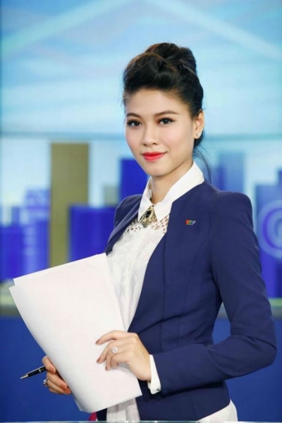 dan-mc-trai-xinh-gai-dep-the-he-moi-cua-vtv24