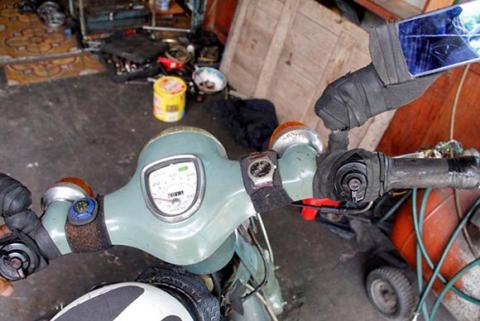 cu-ong-85-tuoi-di-phuot