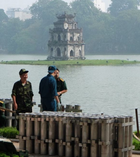 ban-phao-hoa-o-ha-noi-10-10-12