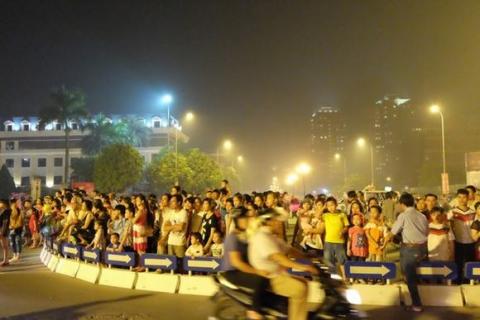 khong-khi-ban-phao-hoa-1