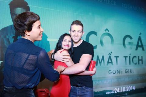 co-gai-mat-tich-1-19