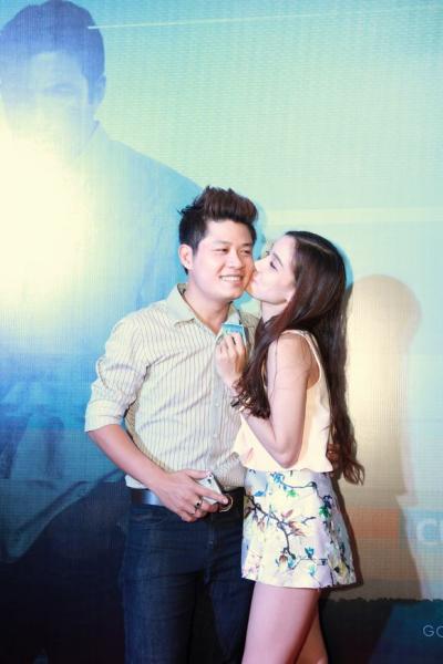 co-gai-mat-tich-1-37