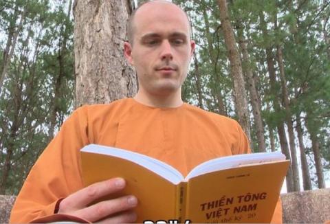 thanh-nien-phap-di-tu1