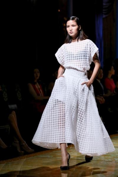 show-thoi-trang-ly-nha-ky-1