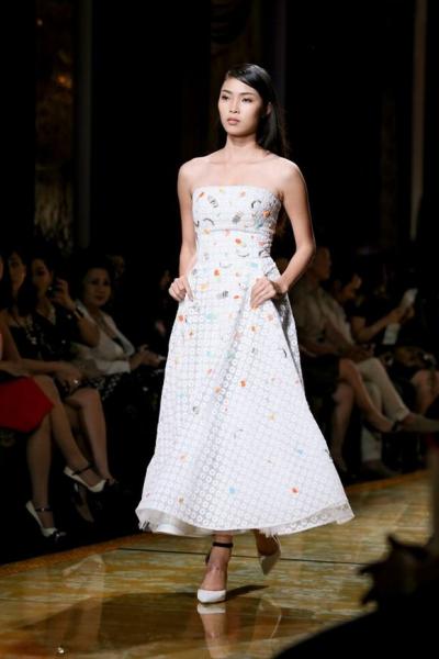 show-thoi-trang-ly-nha-ky-5