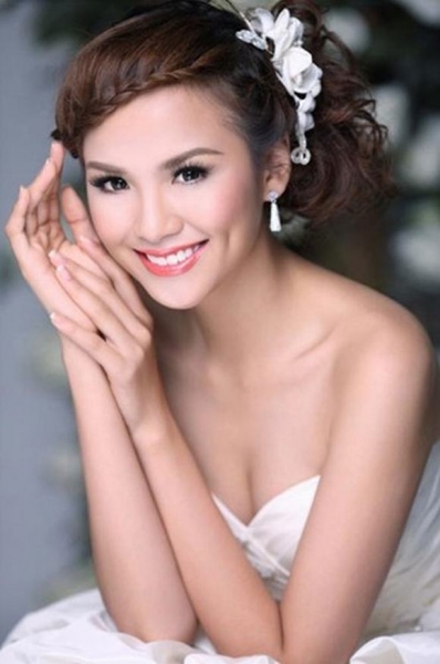 doi-mat-dep-trong-showbiz-viet-1