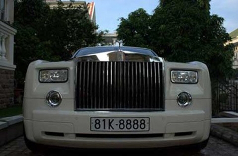 rolls-royce-2