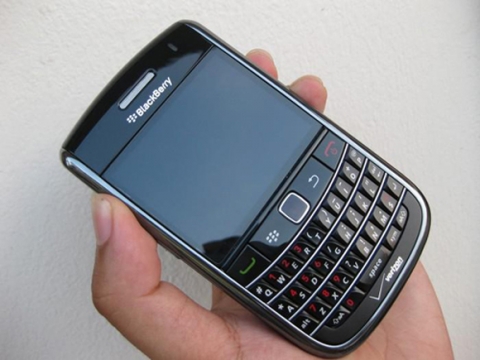 blackberry-9650-6
