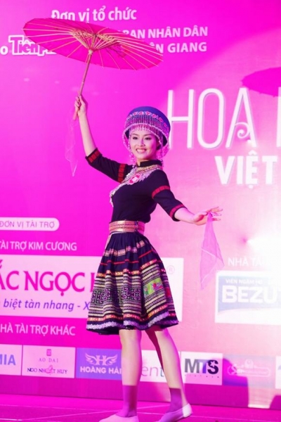 thi-sinh-thi-tai-nang-hoa-hau-viet-nam-2