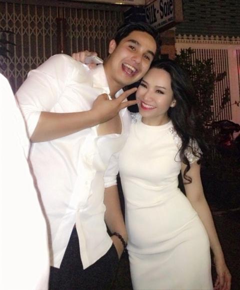 sao-nam-viet-khoe-tinh-gia