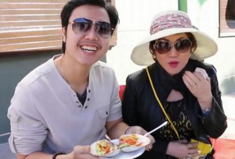 vu-hoang-viet-du-lich-cung-nguoi-tinh-6