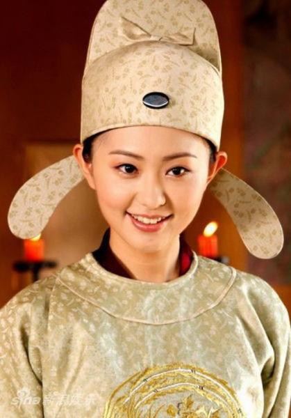 thuong-quan-uyen-nhi1