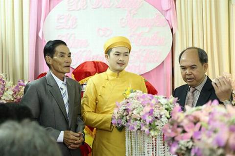 dam-cuoi-le-khanh5-1419656133