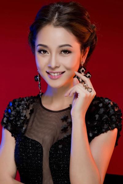 nhung-my-nhan-den-tinh-do-nghiep-cua-showbiz-viet5-1420082853