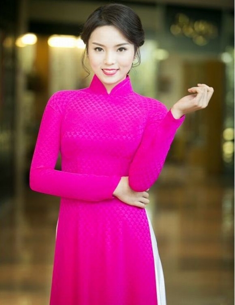 lan-khue-hoa-khoi-ao-dai4-1420526611