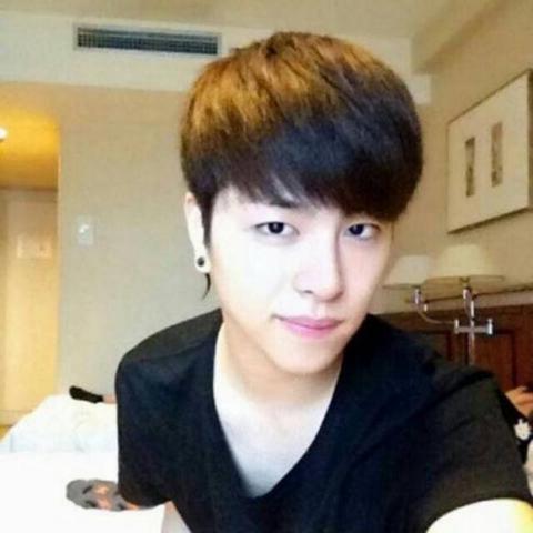 sao-han-sinh-nam-1997-dep-trai-7