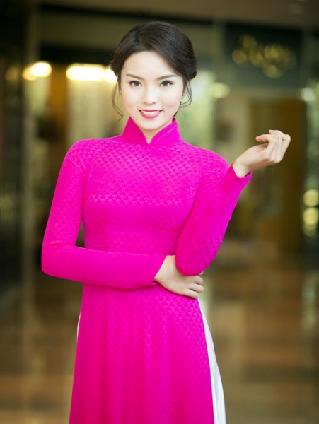 Mỹ nhân Việt nô nức mặc áo dài chào Xuân Ất Mùi - 6