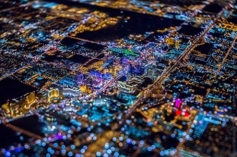 Ngắm “thành phố không ngủ” Las Vegas từ độ cao 2600 mét - 5