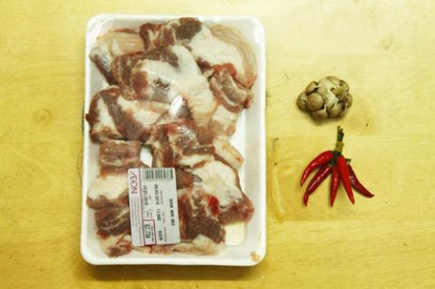 Sườn non kho ấm áp cơm chiều - 1