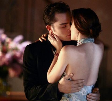 5 cách tán tỉnh khiến đàn ông không thể 