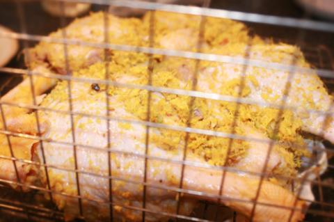 Vịt nướng riềng mẻ thơm lừng ngày lễ - 3