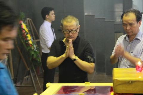 Đám tang NSƯT Anh Dũng 4