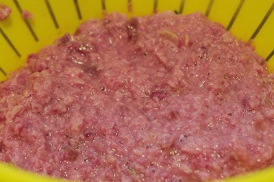 Canh khoai mỡ tím nấu với tôm 2