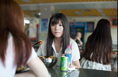 Ngẩn ngơ trước nhan sắc đẹp thuần khiết của 'Nữ sinh áo trắng' Trung Quốc 11