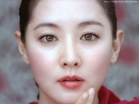 Mỹ nữ xứ Hàn mắt đẹp 21