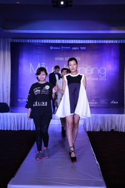 Toàn cảnh buổi casting Mẫu và tài năng Việt  Nam 2015 4