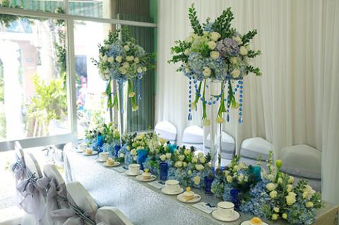 '. Trực tiếp đám cưới Tú Vi Văn Anh .' '. Trực tiếp đám cưới Tú Vi Văn Anh .'